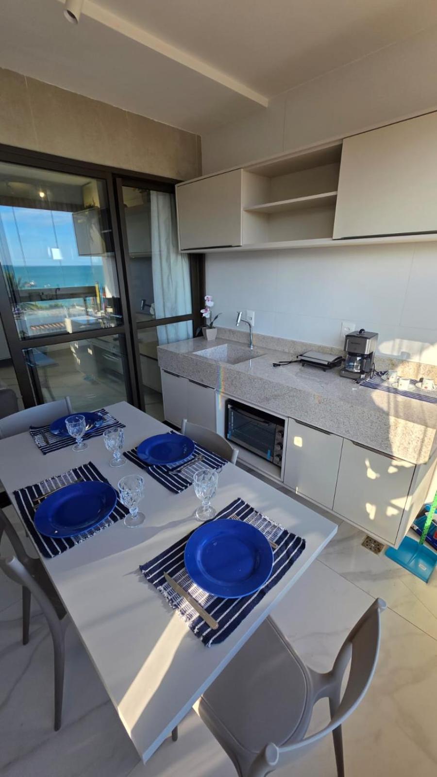 One-Bedroom Apartment Balcony Sea View