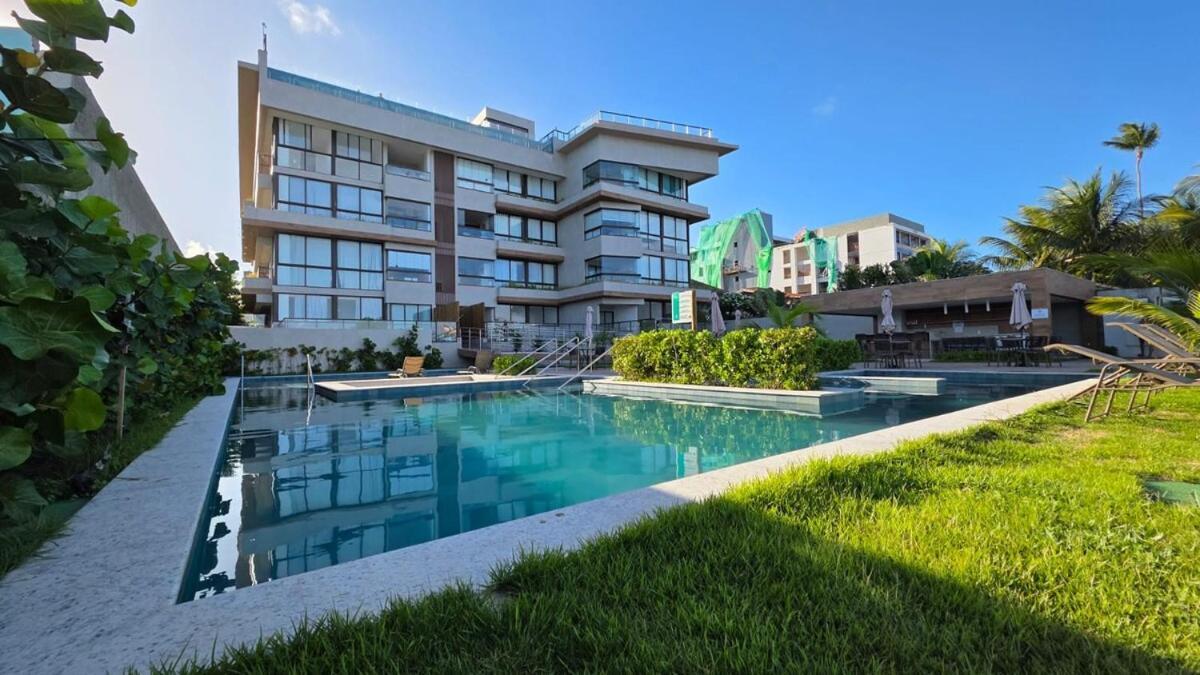 One-Bedroom Apartment Balcony Sea View