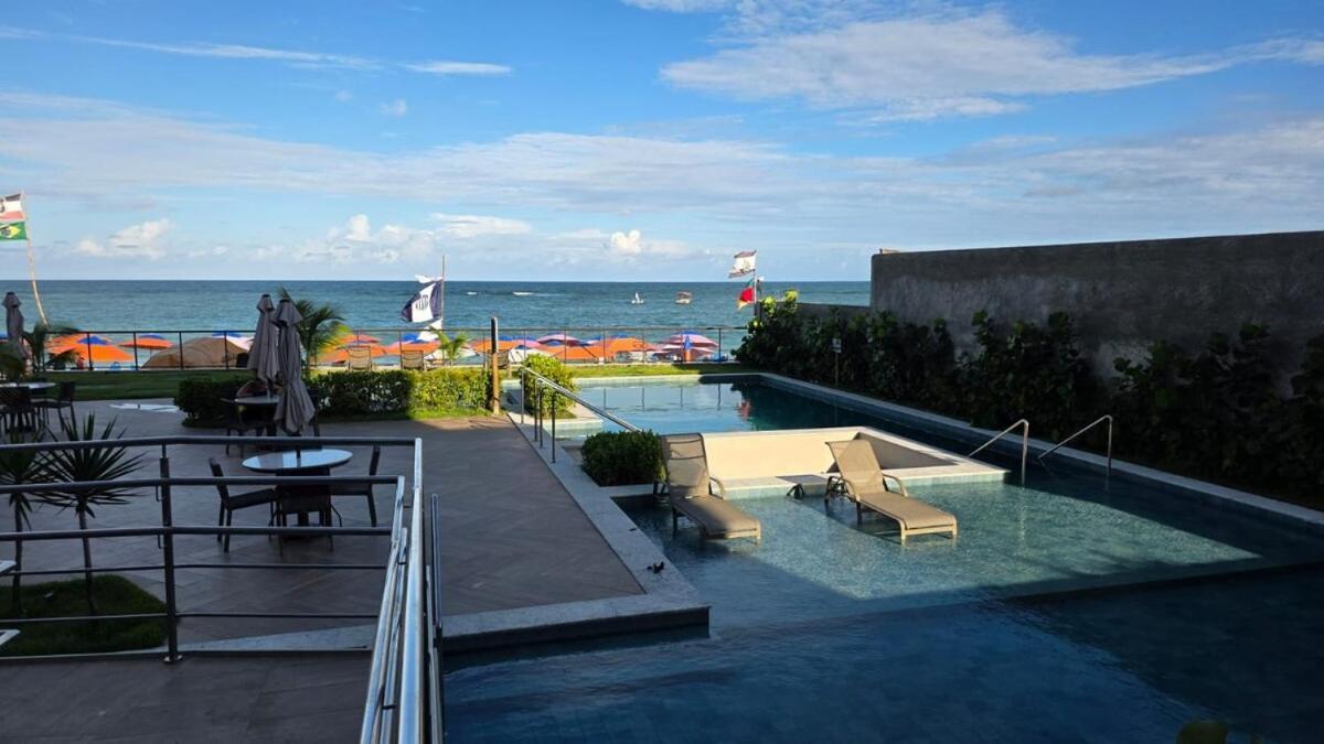 One-Bedroom Apartment Balcony Sea View