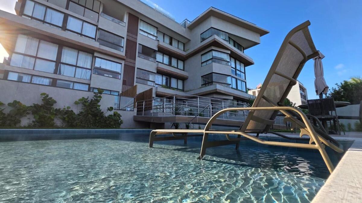One-Bedroom Apartment Balcony Sea View