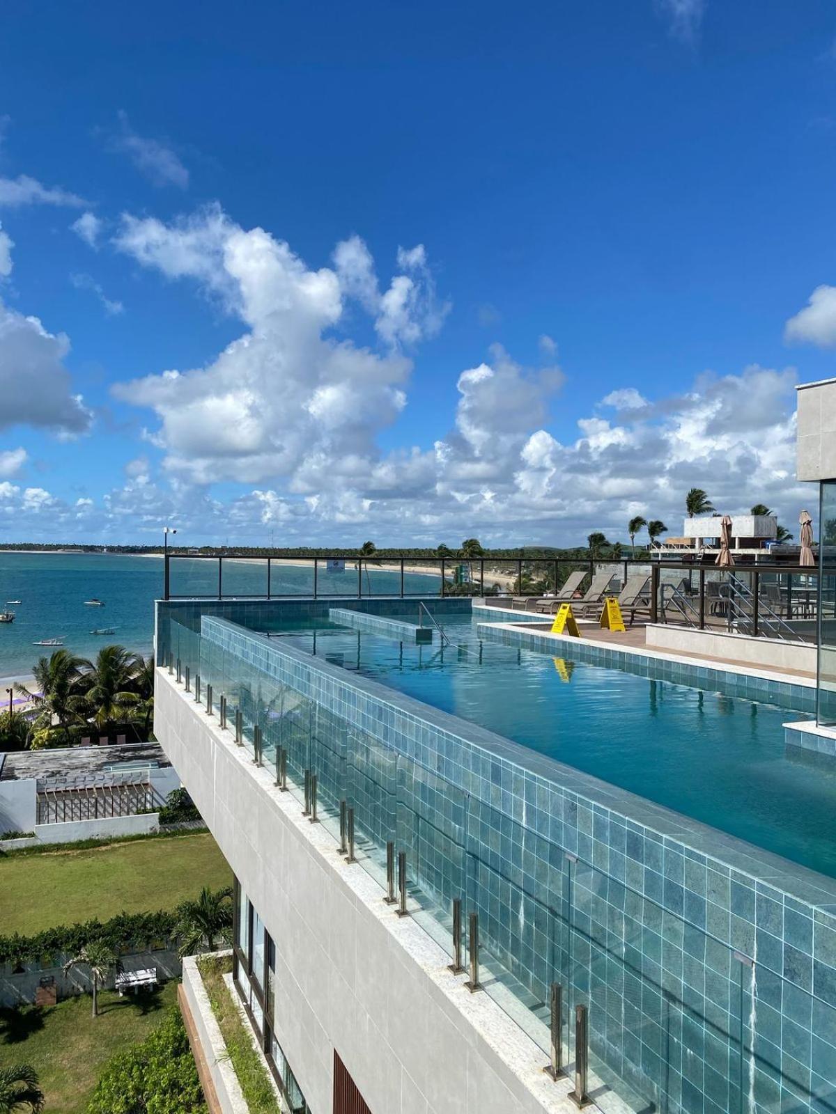 One-Bedroom Apartment Balcony Sea View